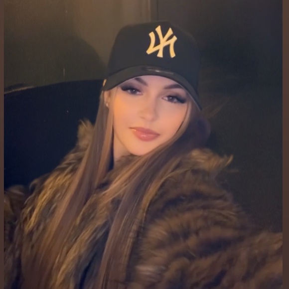 alexisnewhouse_